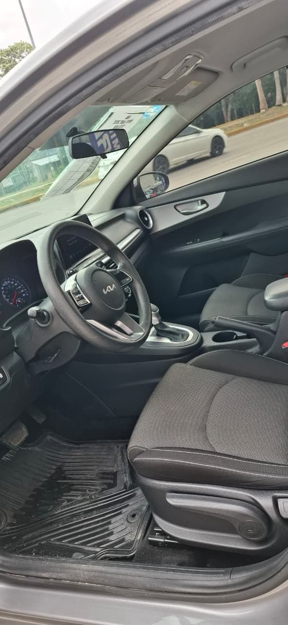 2022 Kia Forte 2.0 L At