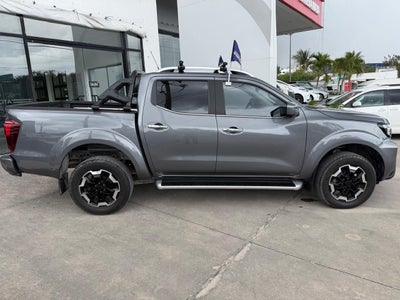 2023 Nissan Frontier 2.5 Le Platinum At