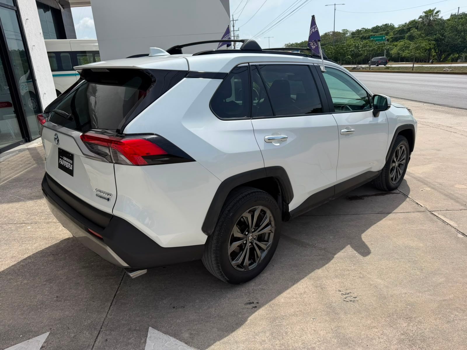 2023 Toyota RAV4 2.5 Limited Hybrid At