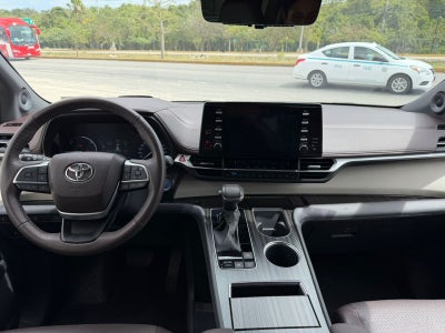 2024 Toyota Sienna 2.5 Platinum Hev At