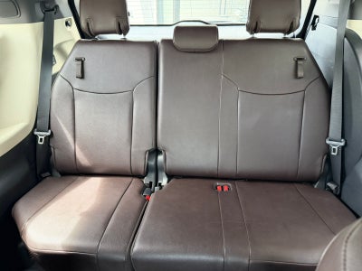 2024 Toyota Sienna 2.5 Platinum Hev At