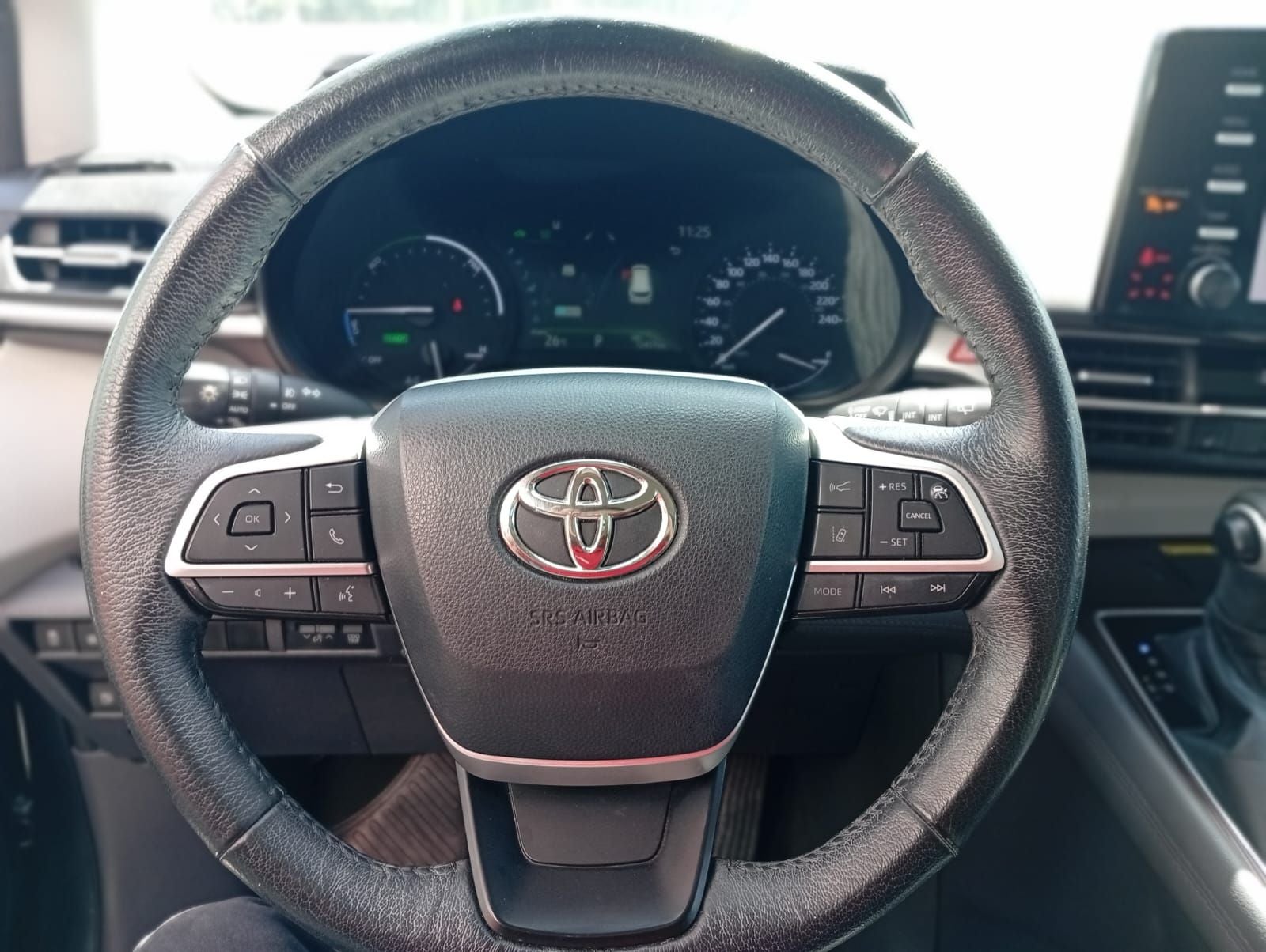 2022 Toyota Sienna 2.5 Xle Piel Hibrido At