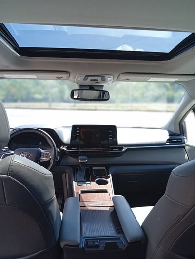 2022 Toyota Sienna 2.5 Xle Piel Hibrido At