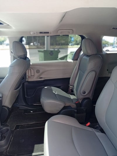2022 Toyota Sienna 2.5 Xle Piel Hibrido At