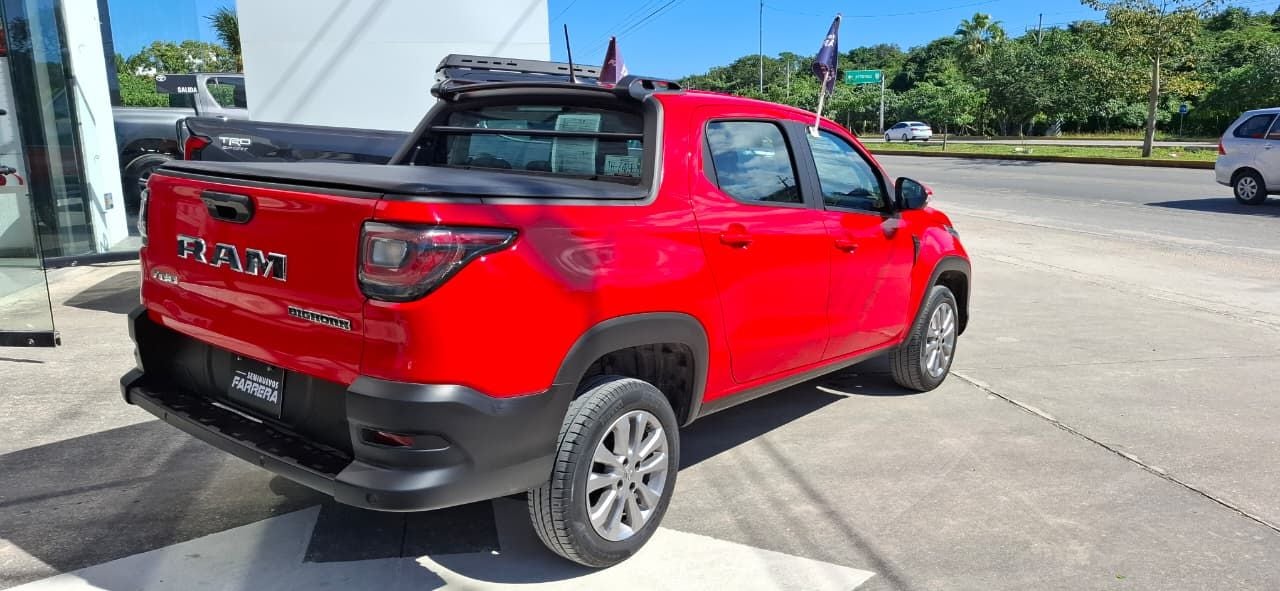 2024 RAM 700 1.3 Bighorn At