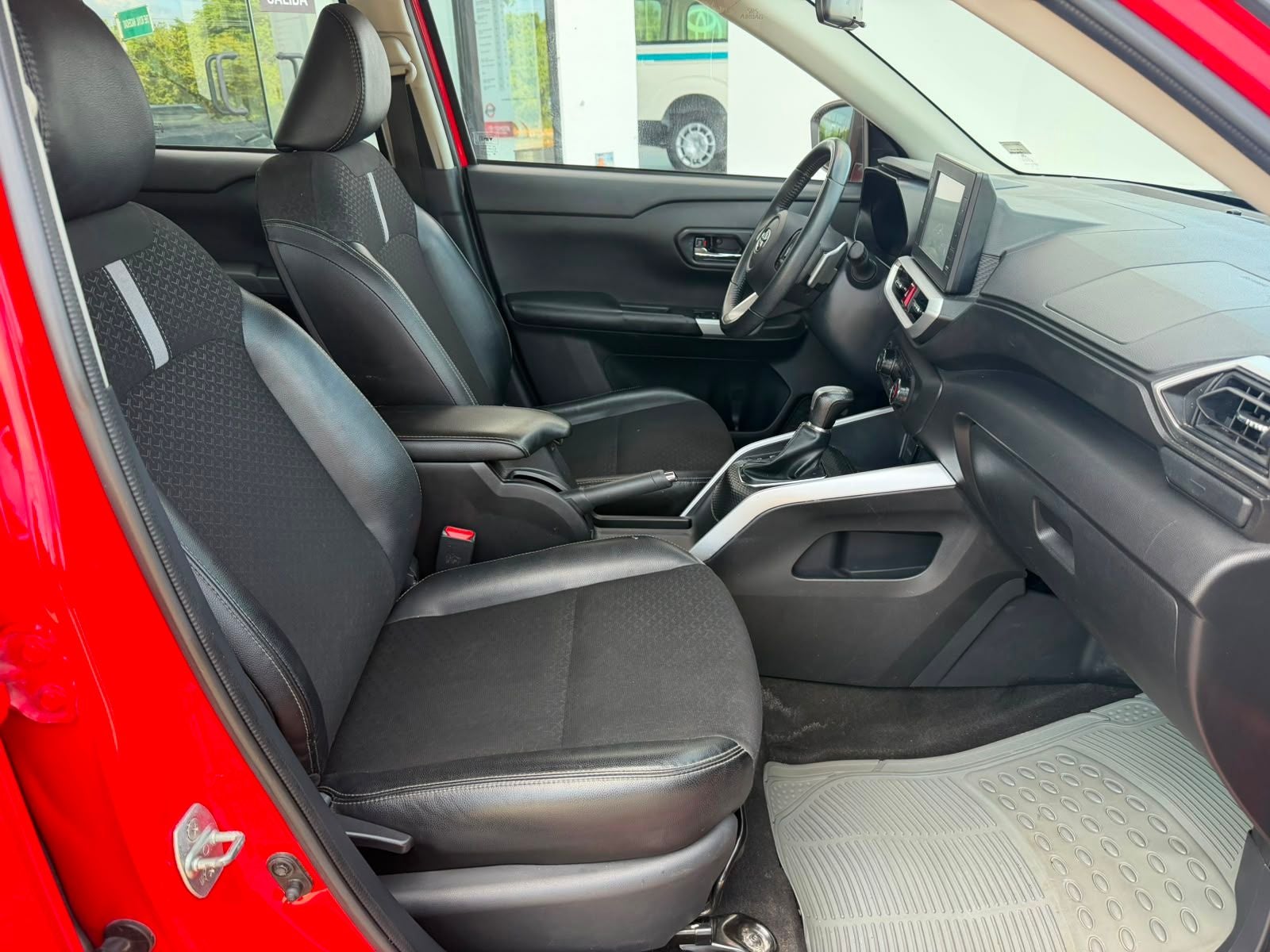 2023 Toyota Raize 1.0 XLE At