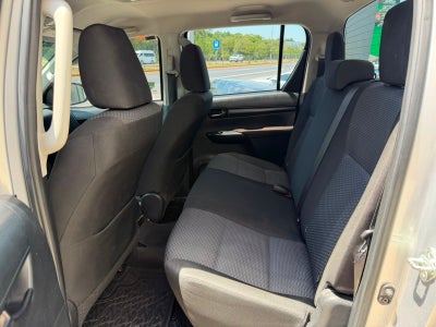 2024 Toyota Hilux 2.7 Doble Cabina Sr Mt