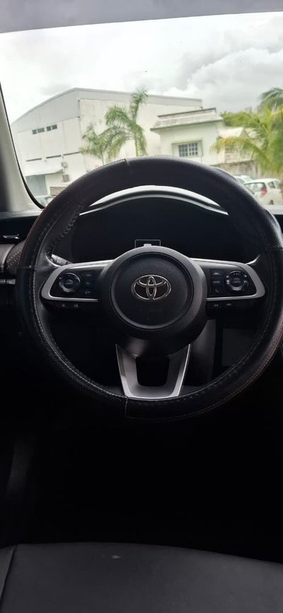 2023 Toyota Yaris 1.5 S Hi Sedan At