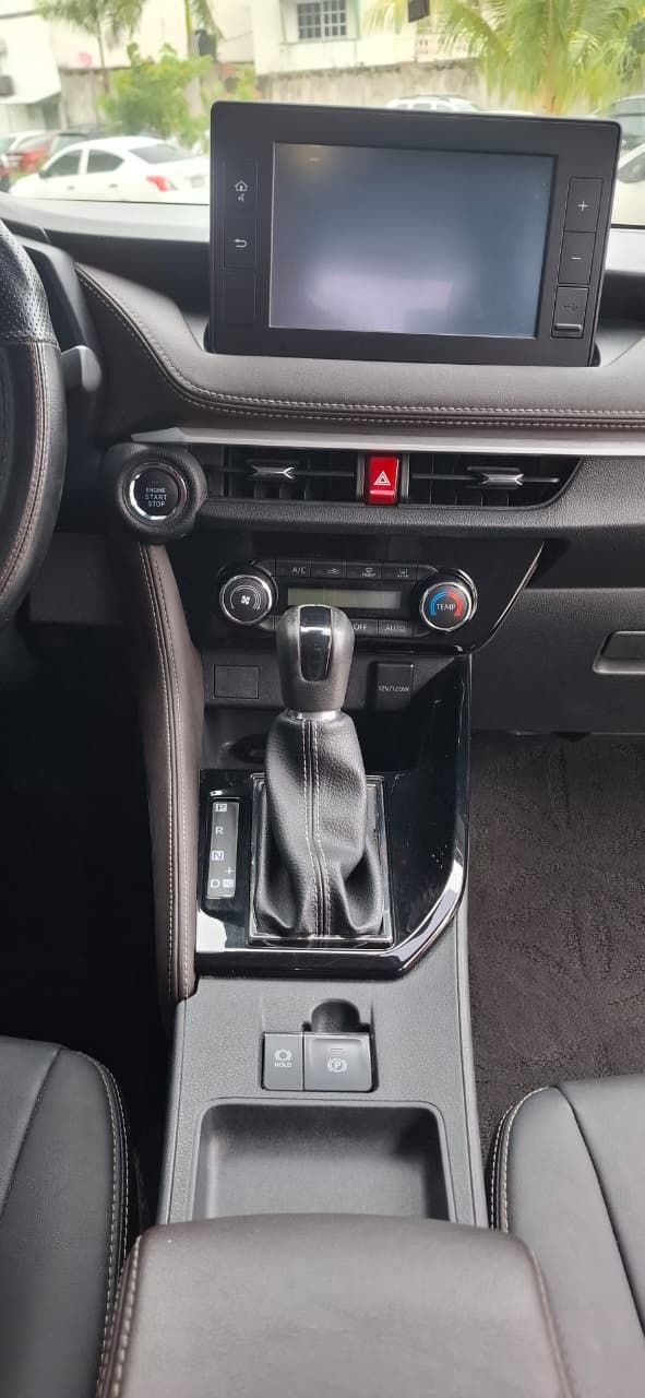 2023 Toyota Yaris 1.5 S Hi Sedan At