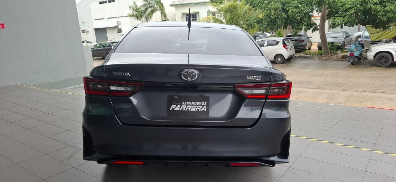 2023 Toyota Yaris 1.5 S Hi Sedan At