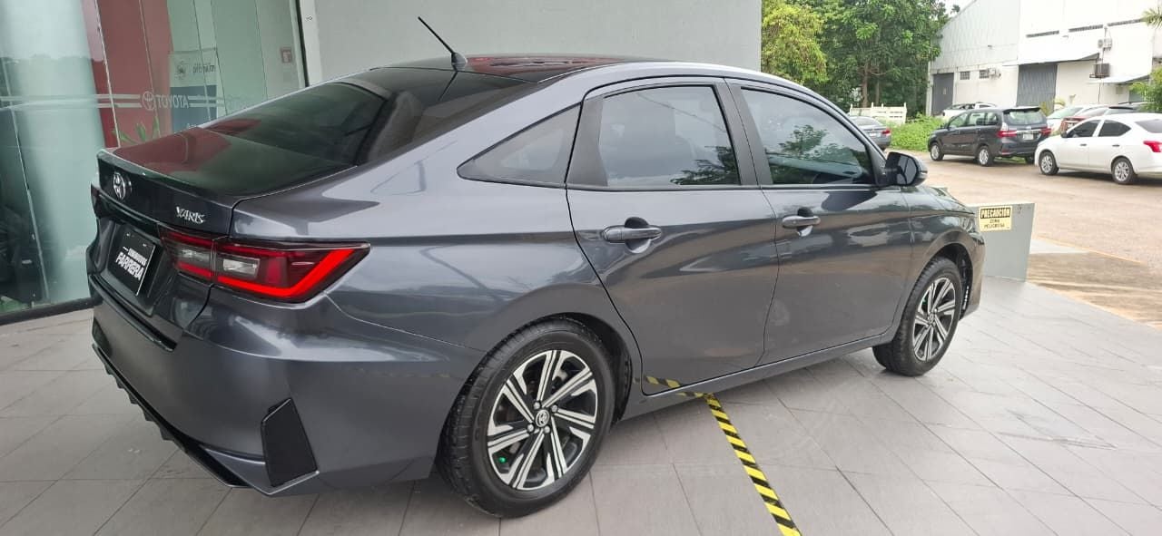 2023 Toyota Yaris 1.5 S Hi Sedan At