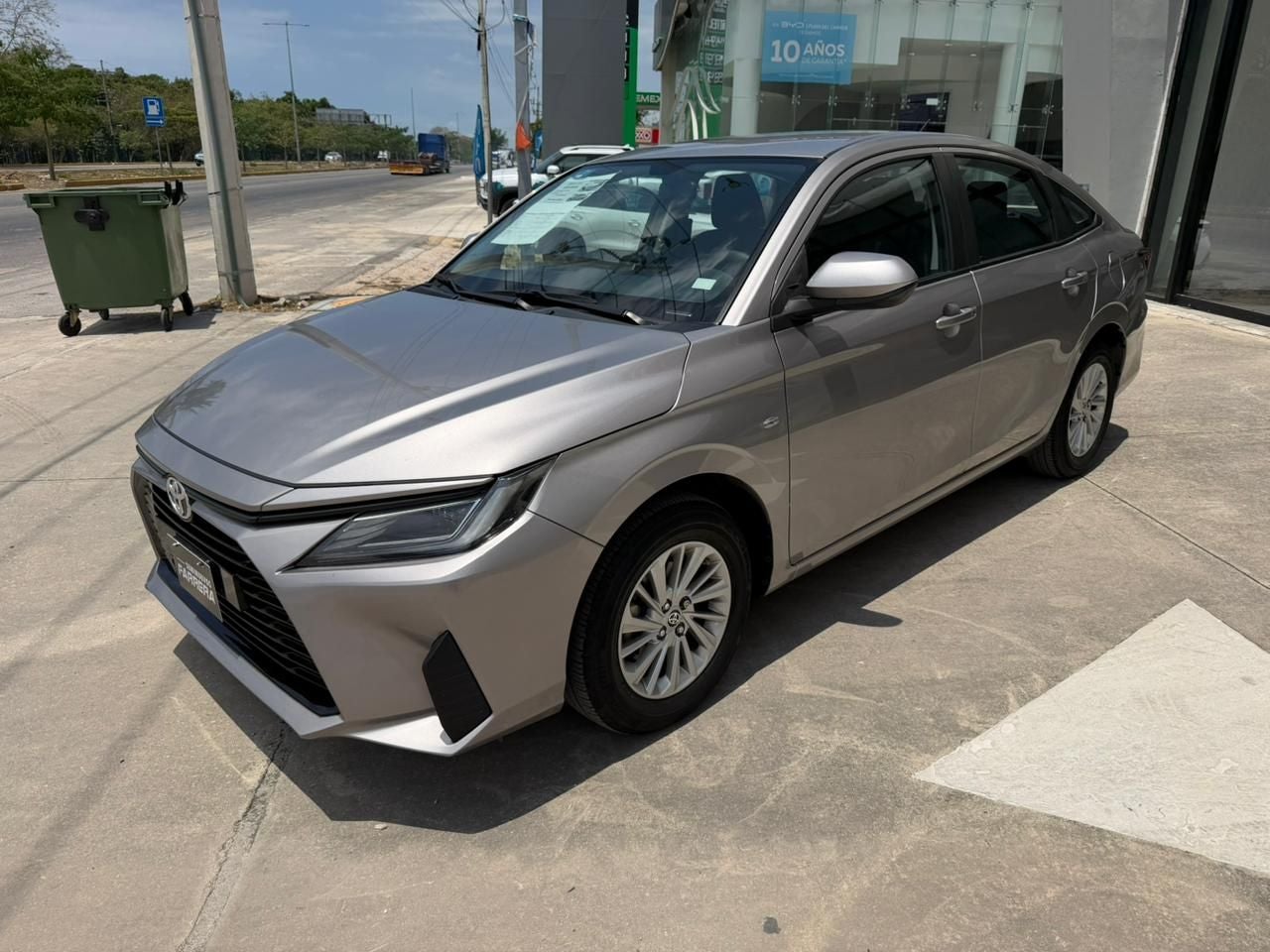 2023 Toyota Yaris 1.5 S Sedan At