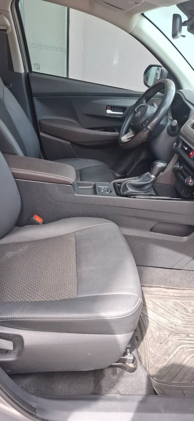 2025 Toyota Yaris 1.5 S Hi Sedan At