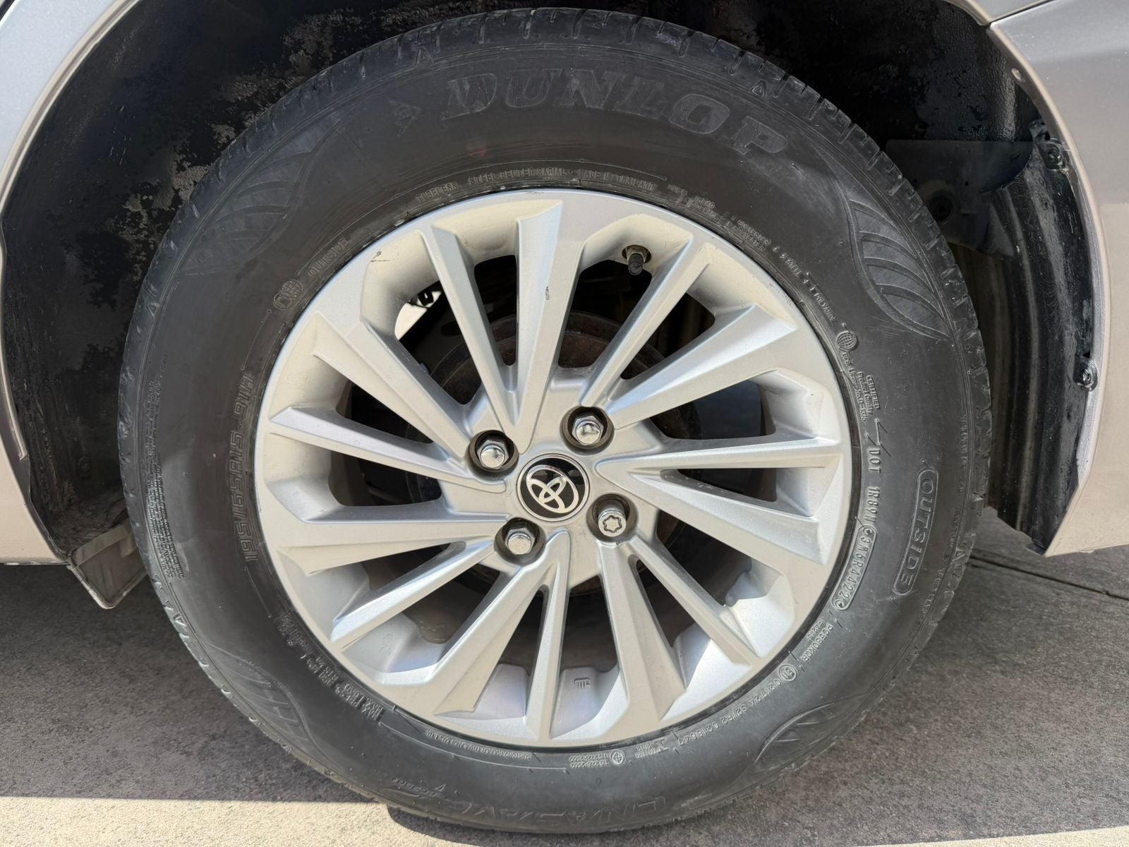 2023 Toyota Yaris 1.5 S Sedan At