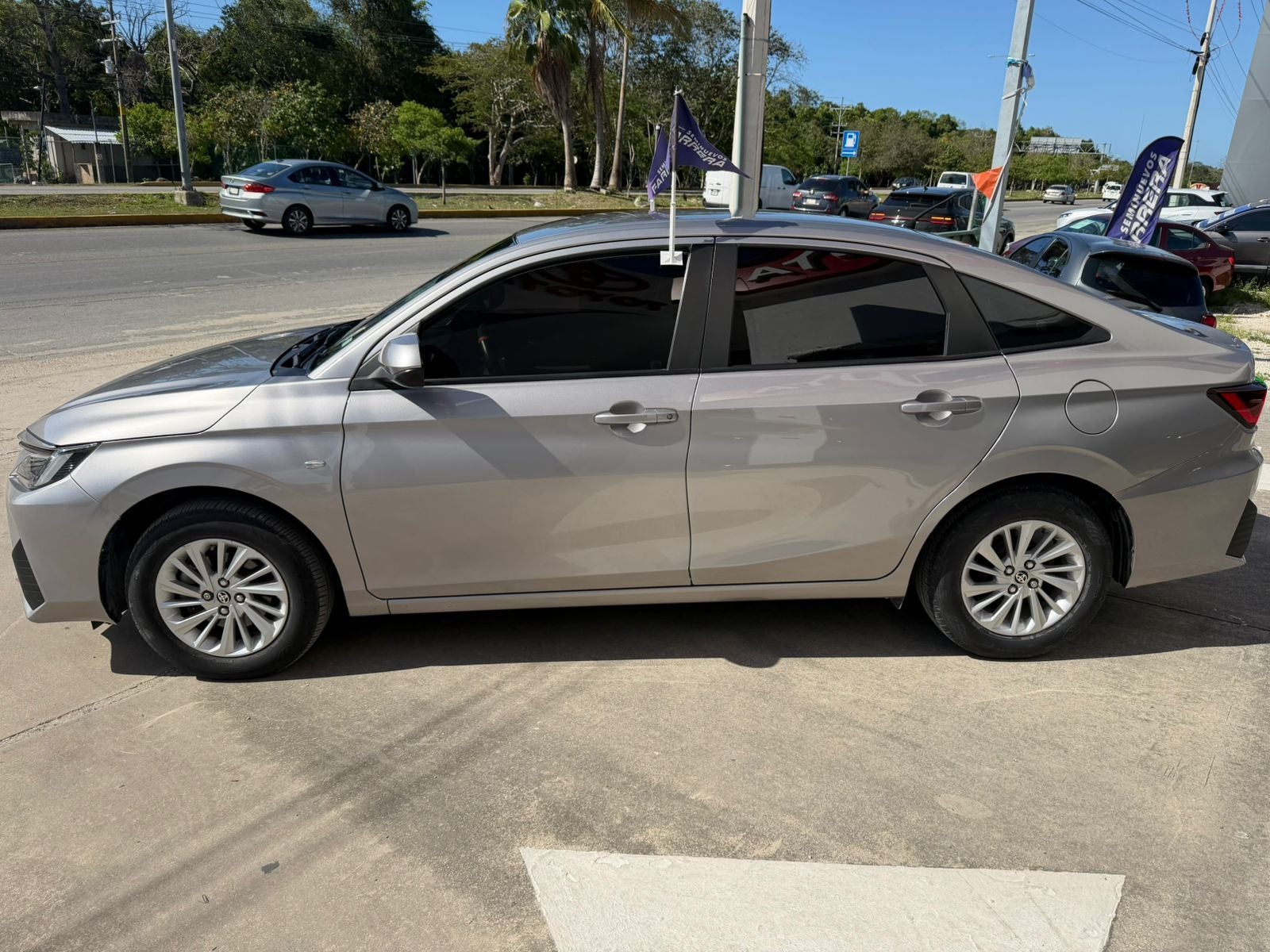 2023 Toyota Yaris 1.5 S Sedan At