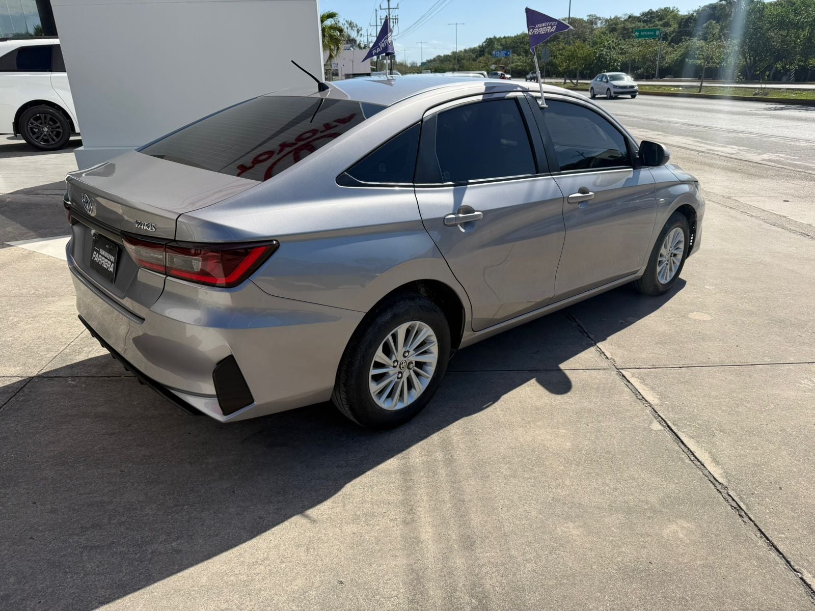 2023 Toyota Yaris 1.5 S Sedan At