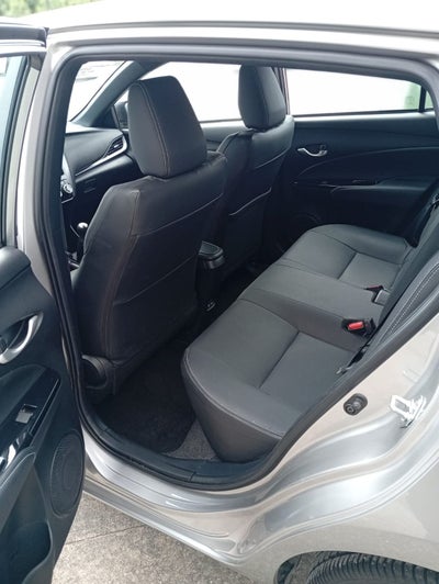 2025 Toyota Yaris 1.5 S Hb At